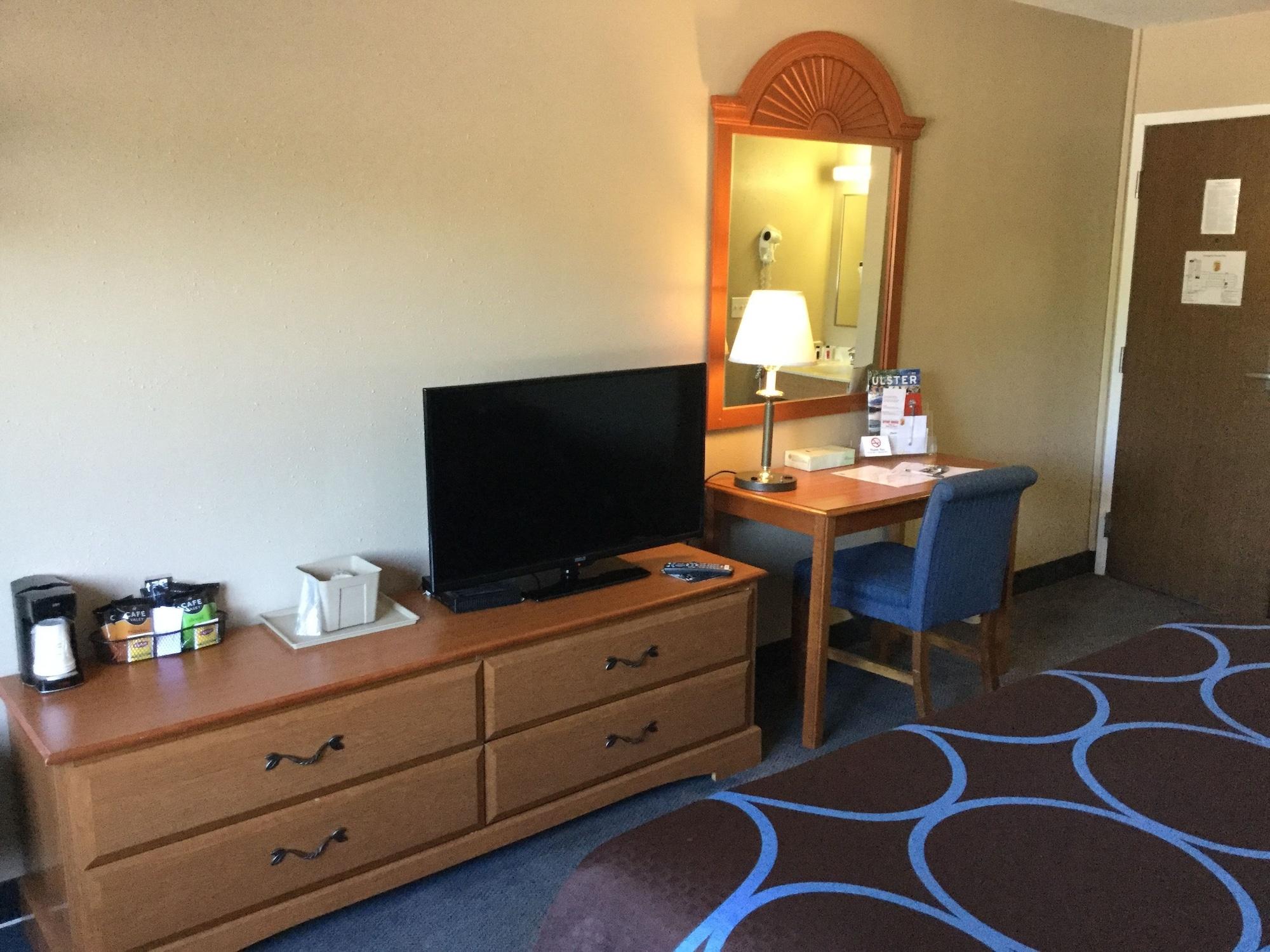 Super 8 By Wyndham