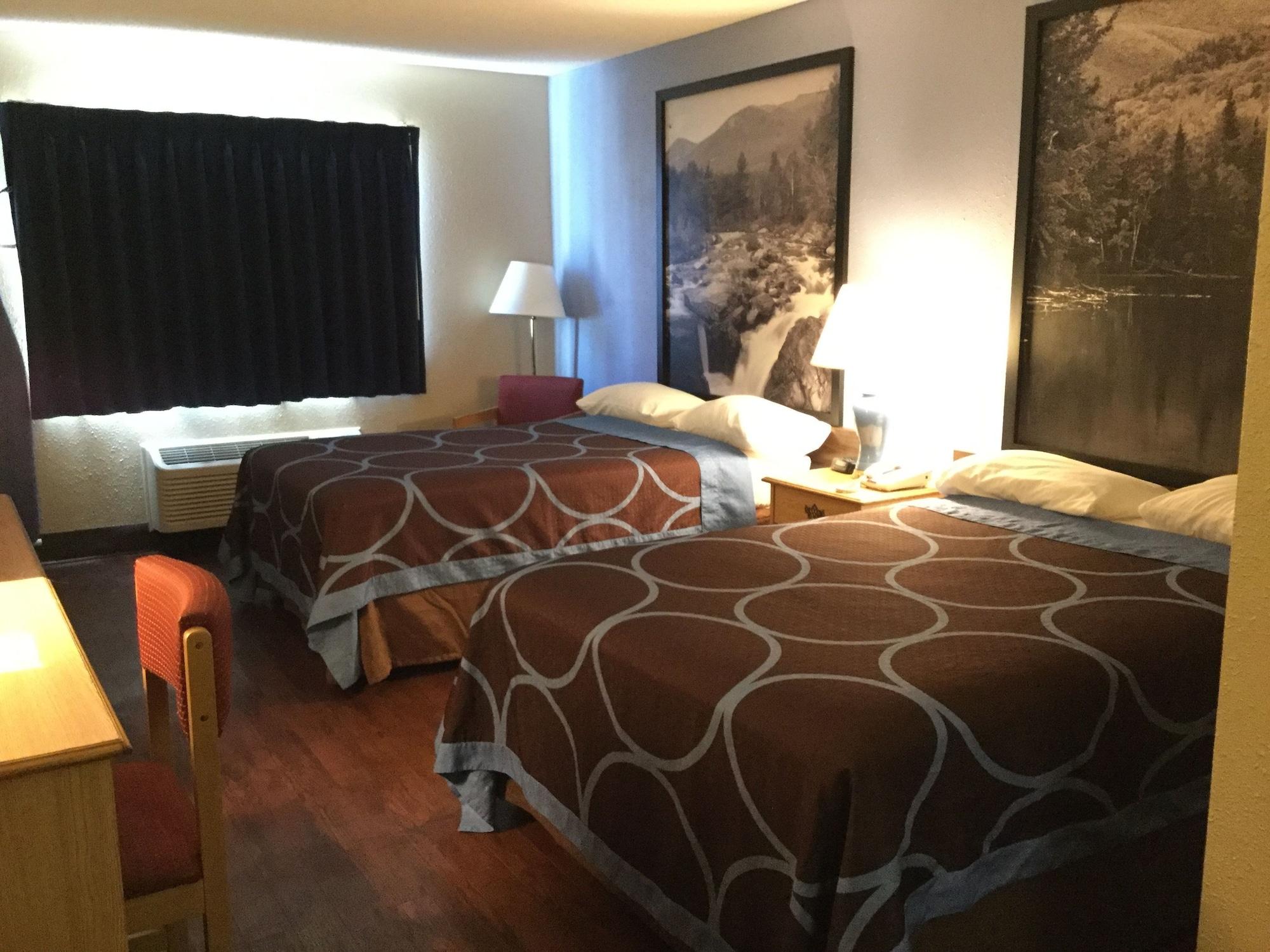 Motel Super 8 By Wyndham 2*