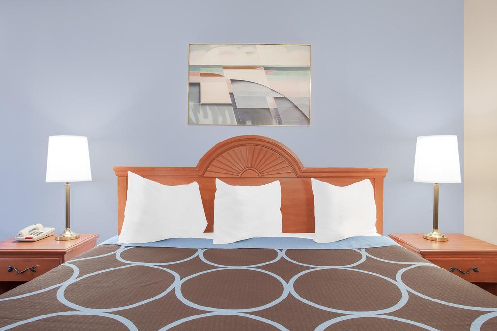 Motel Super 8 By Wyndham 2*