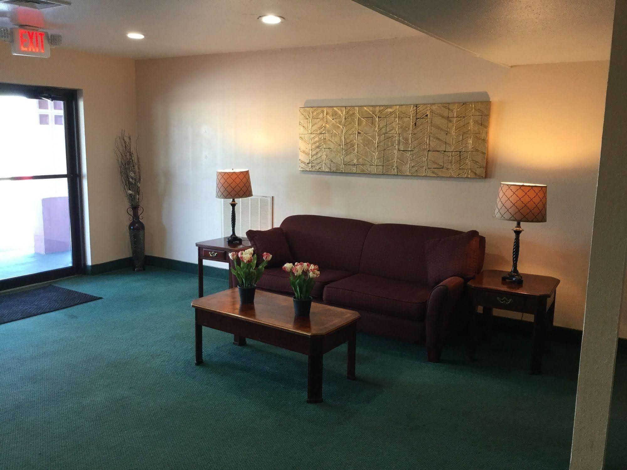 Motel Super 8 By Wyndham 2*